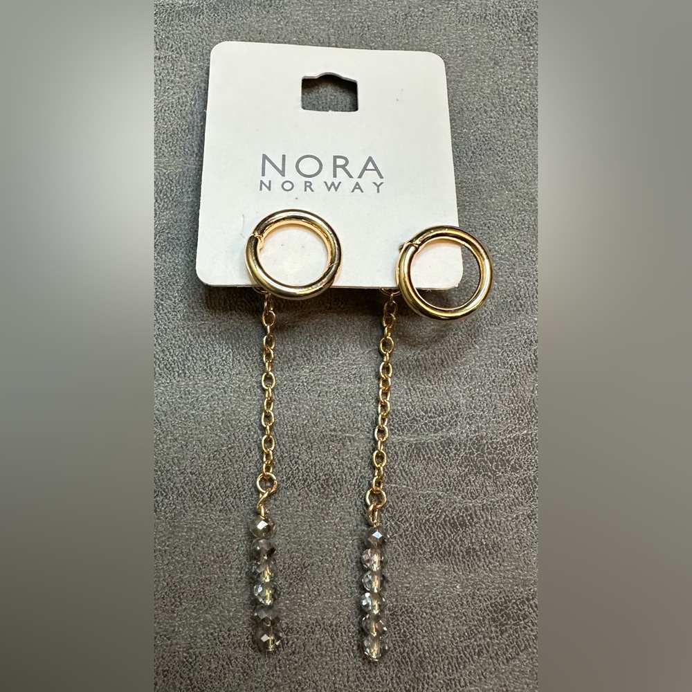NWT NORA Norway Jewelry- Gold and Crystal Dangle Earrings